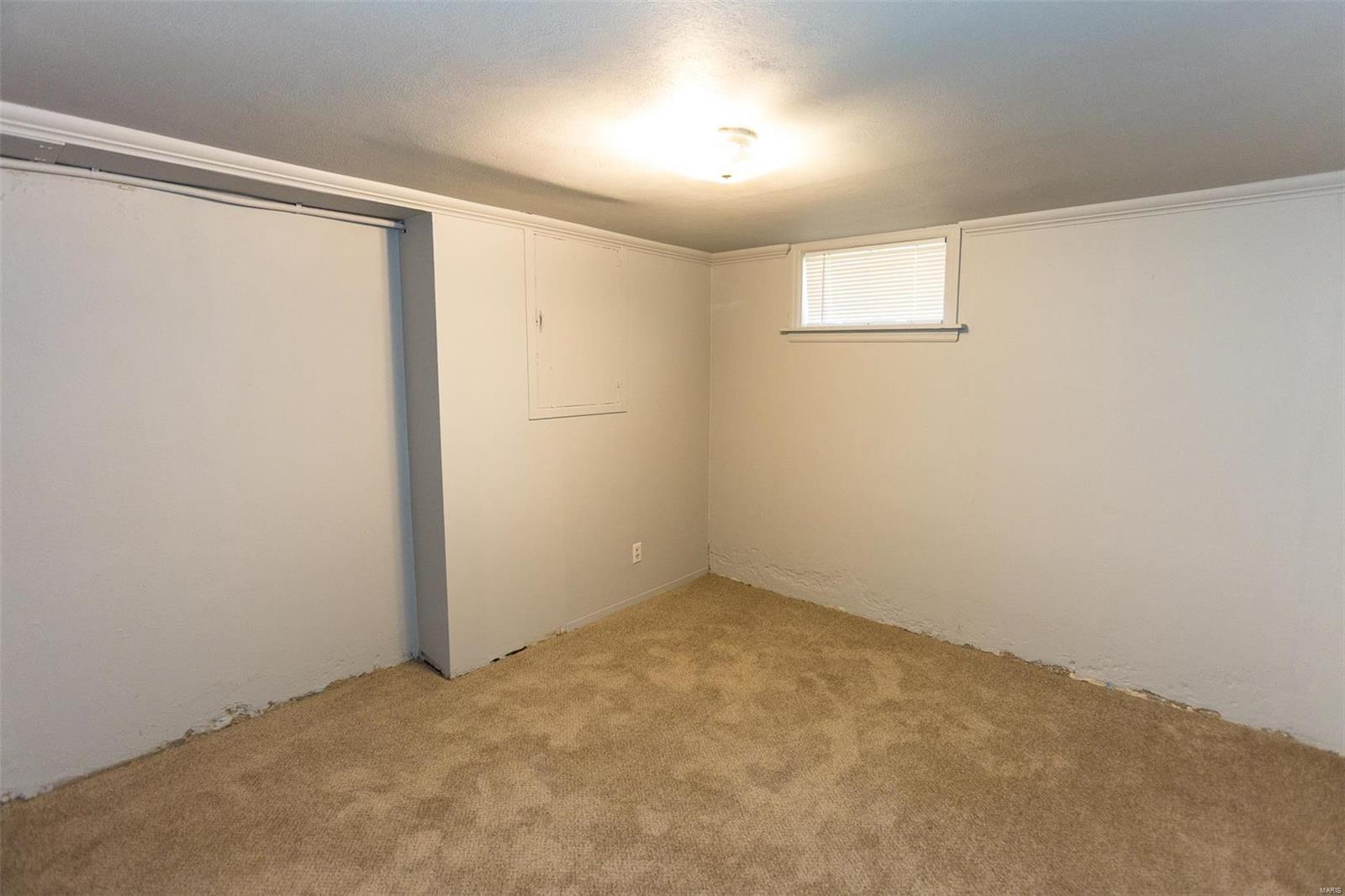1943 Brown Road St. Louis, MO 63114 - Photo 21 of 28 Gallery Image 21