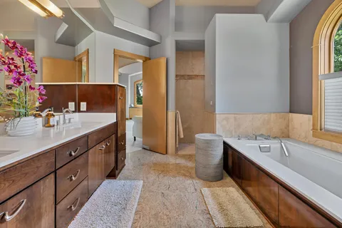 $1,200,000 | 2716 103rd Court Northeast, Blaine, MN 55449