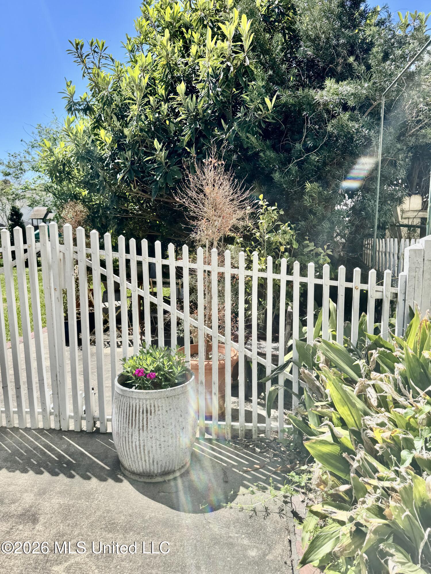 606 State Street Natchez, MS 39120 - Photo 7 of 30 IMG_9155