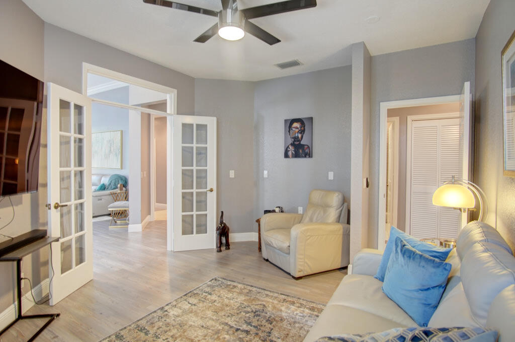 2275 Northwest 53rd Street Boca Raton, FL 33496 - Photo 5 of 33 Family Room