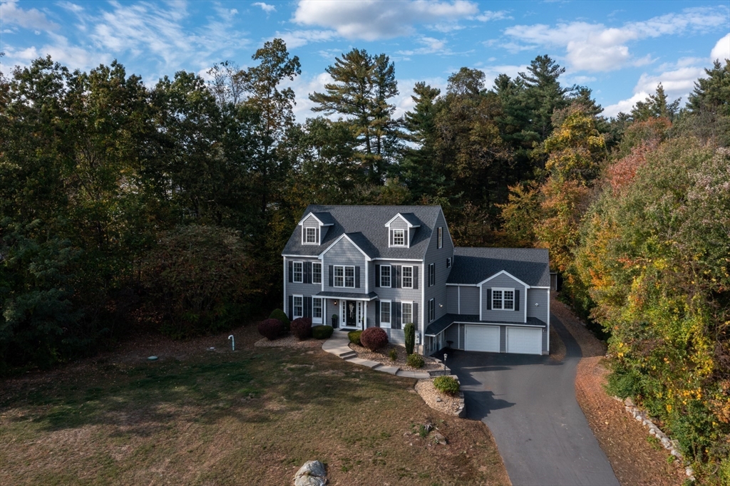 16 Autumn Woods Road Salem, NH 03079 - Photo 4 of 29