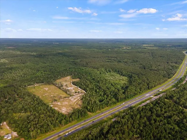 a view of outdoor space