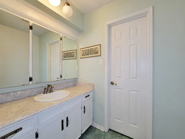 $2,300 | 1610 Maryon Street, Baytown, TX 77523