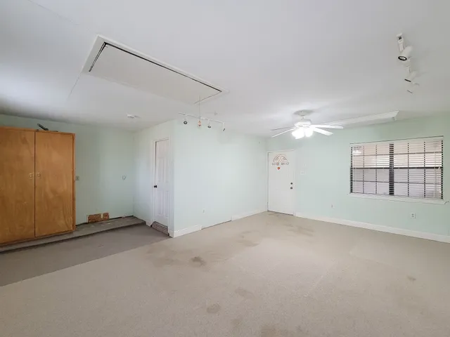 $2,300 | 1610 Maryon Street, Baytown, TX 77523