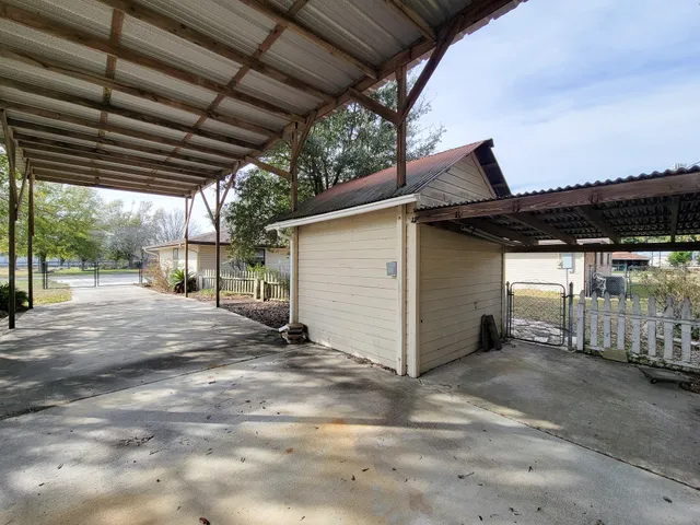 $2,300 | 1610 Maryon Street, Baytown, TX 77523