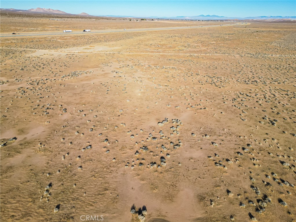 10000 Kramer Station Road Boron, CA 93516 - Photo 14 of 47 a view of an ocean beach