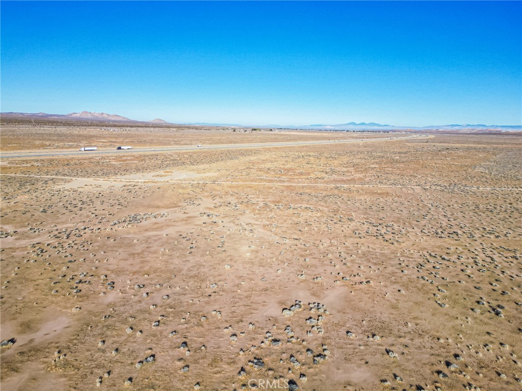 10000 Kramer Station Road Boron, CA 93516 - Photo 16 of 47 a view of an ocean