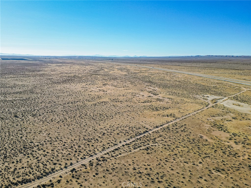 10000 Kramer Station Road Boron, CA 93516 - Photo 28 of 47 a view of an ocean