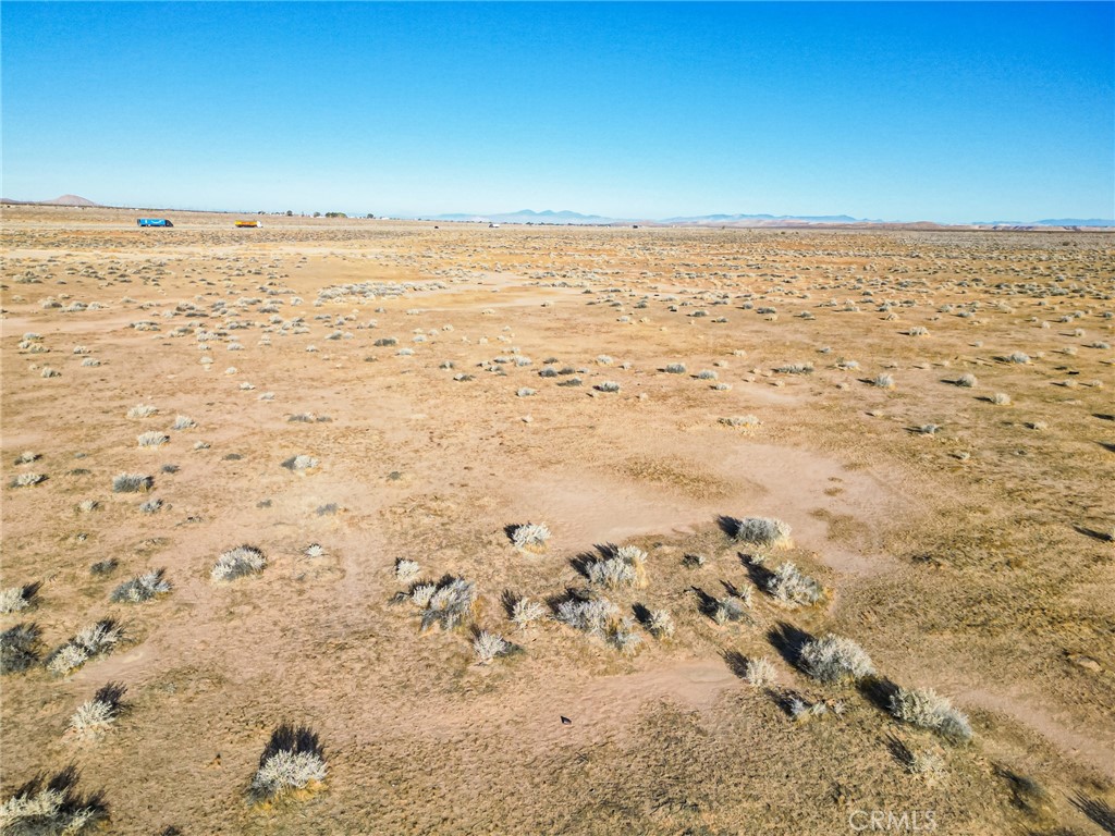 10000 Kramer Station Road Boron, CA 93516 - Photo 40 of 47 a view of an ocean