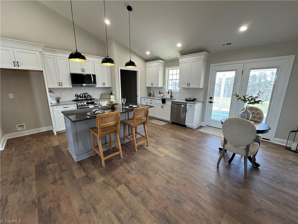 586 Culler Road Pinnacle, NC 27043 - Photo 25 of 46