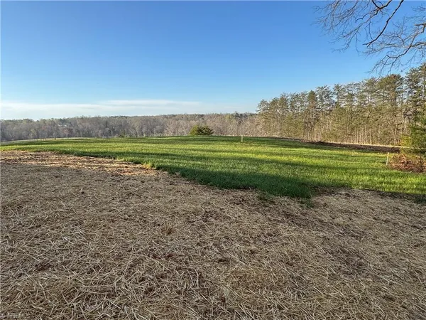 $369,900 | 586 Culler Road, Pinnacle, NC 27043
