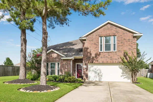 $375,000 | 14403 Chestnut Falls Drive, Cypress, TX 77433