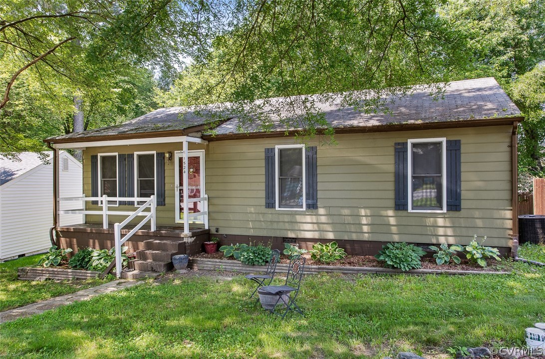 1524 Rayburn Road North Chesterfield, VA 23235 - Photo 2 of 15 Gallery Image 2