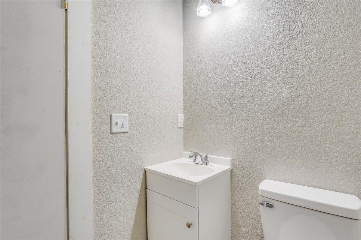 443 North Grove Street Wichita, KS 67214 - Photo 15 of 20