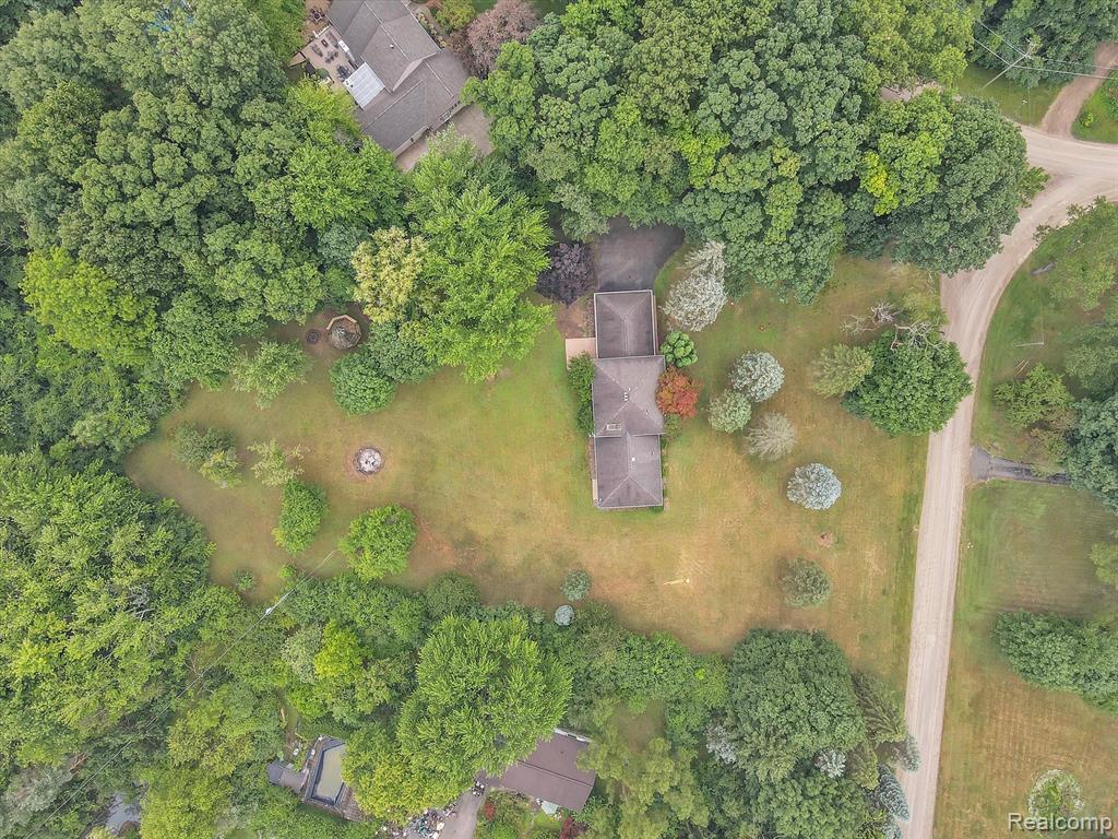 30540 Pear Ridge Farmington Hills, MI 48334 - Photo 61 of 66