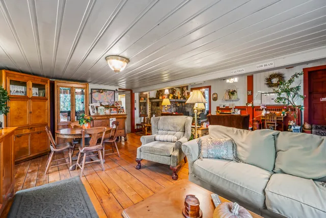 $819,000 | 9 Dry Point Drive, Rome, ME 04963