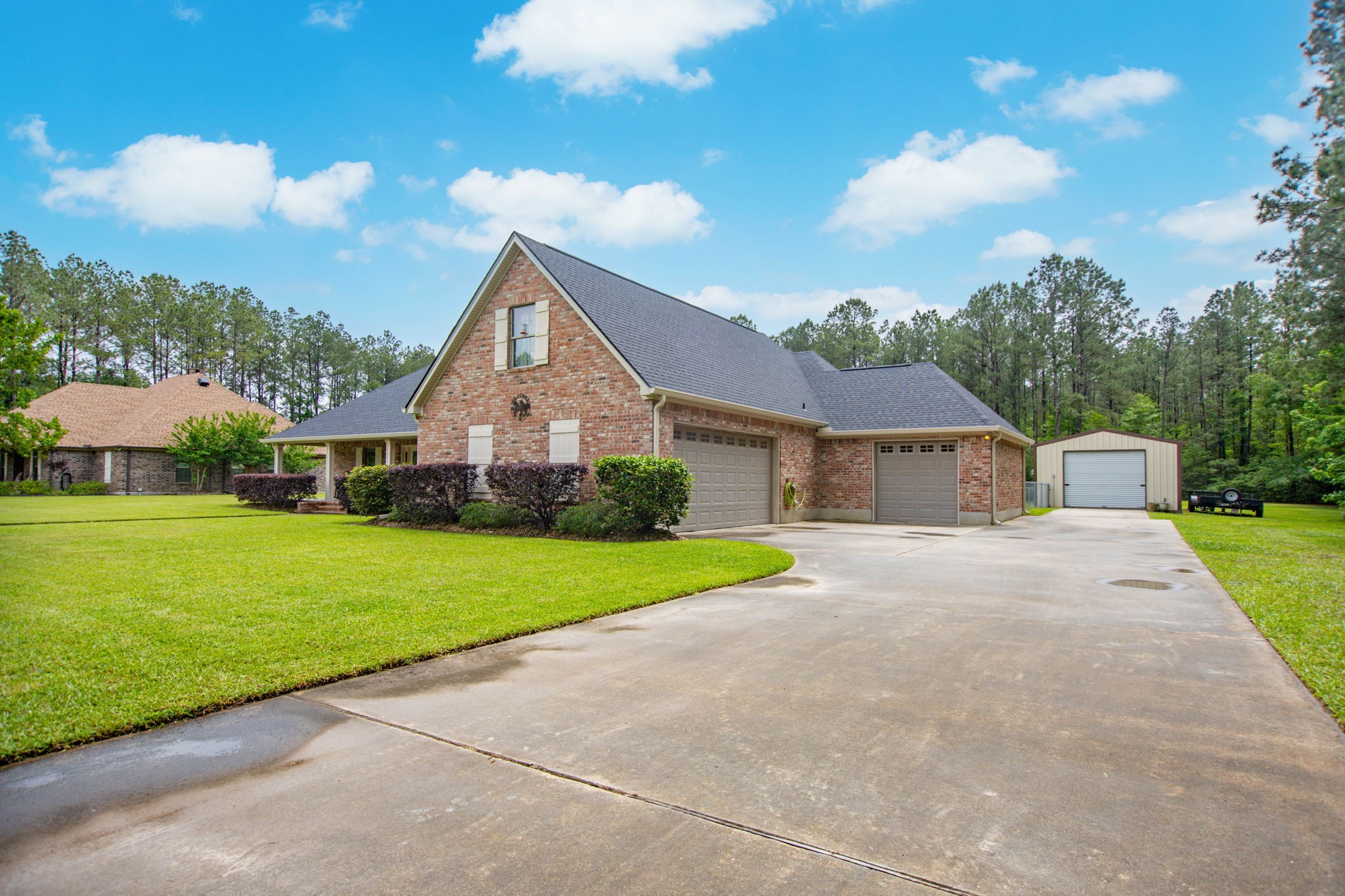 4145 Fm 770 Road Kountze, TX 77625 - Photo 6 of 38 a front view of house with yard and green space
