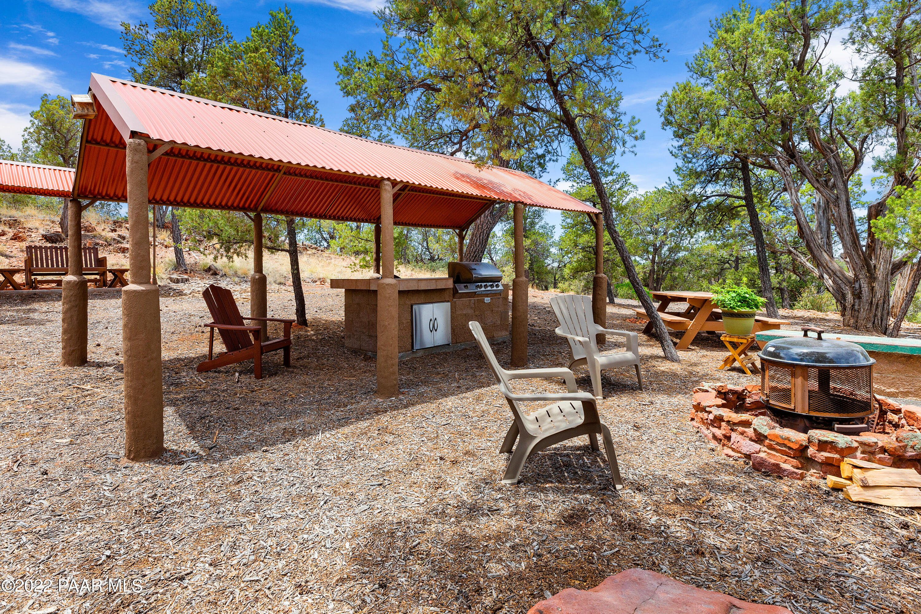 3673 Raney Road Ash Fork, AZ 86320 - Photo 20 of 32 021_Covered Grill And Fire Pit Area
