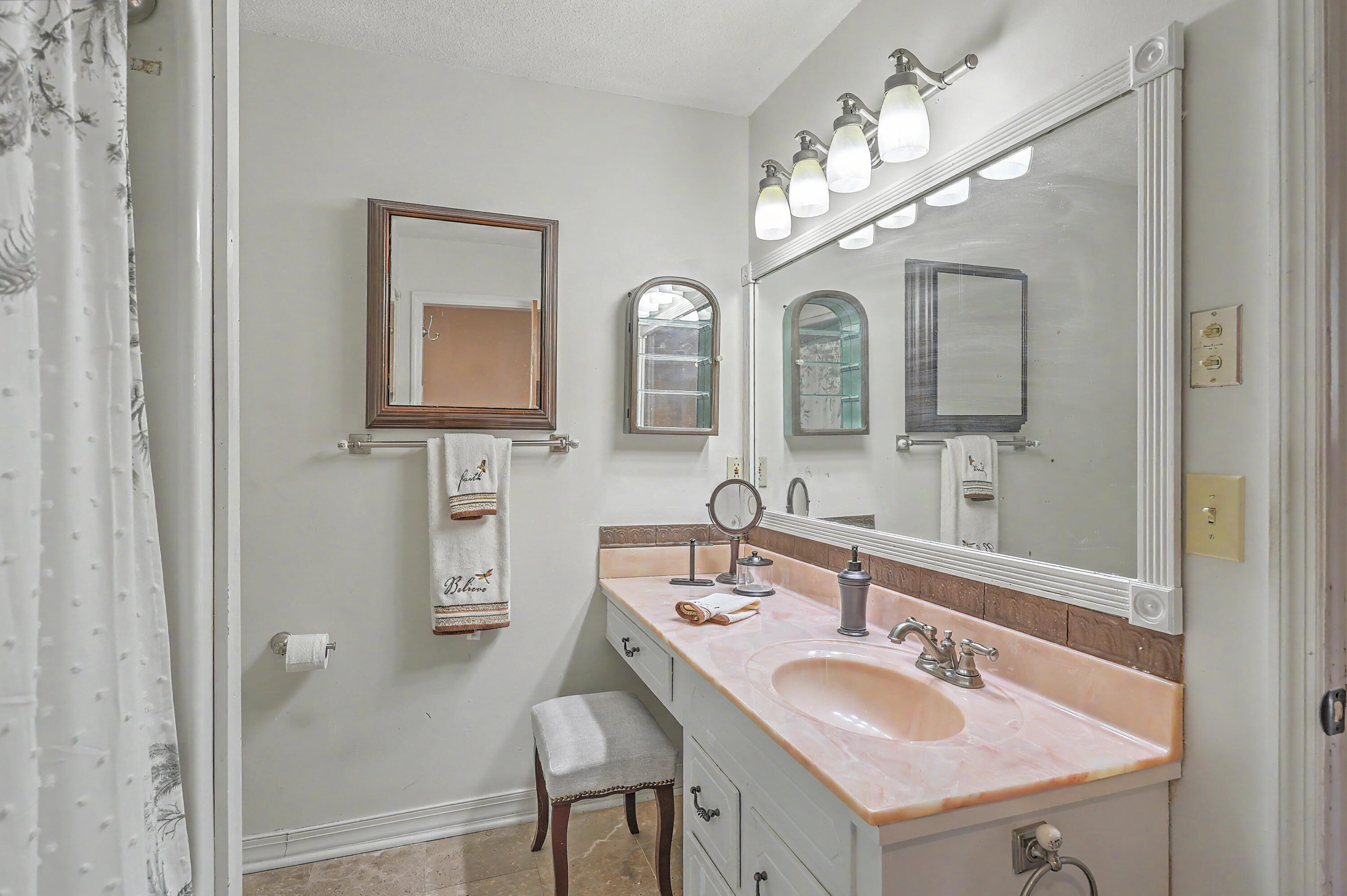 104 Cooper Drive Santee, SC 29142 - Photo 20 of 70 Primary Bathroom