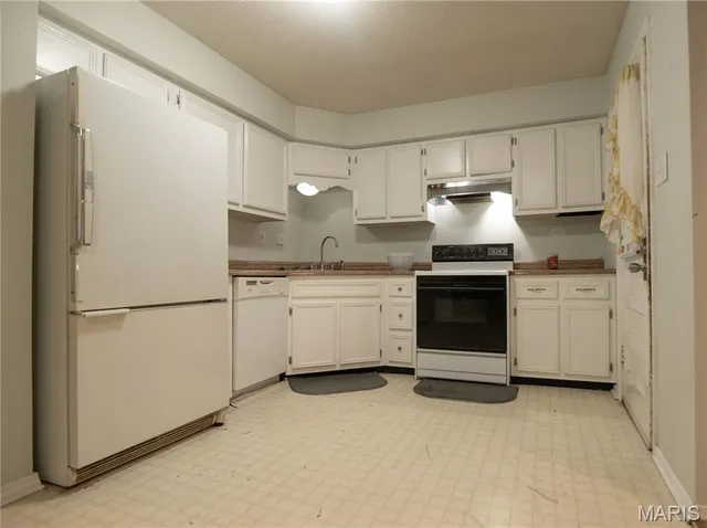 $180,000 | 56 Stringtown Street, Poplar Bluff, MO 63901