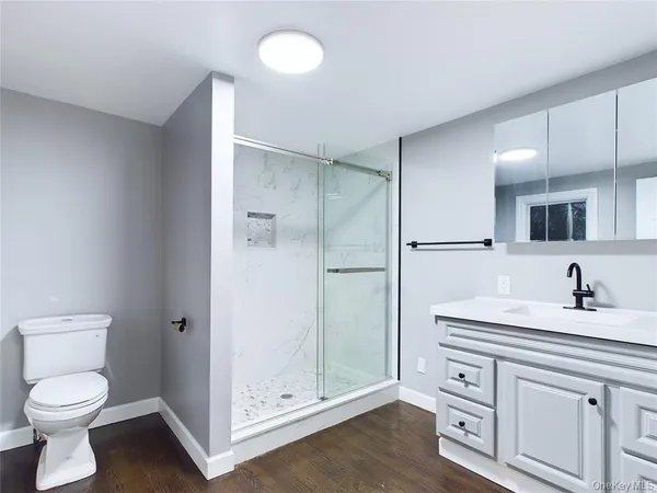 $4,700 | 115 North Clinton Avenue, Patchogue, NY 11772