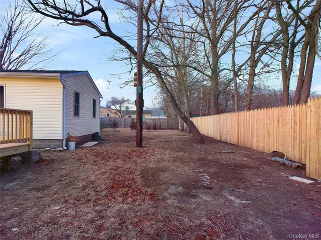 $4,700 | 115 North Clinton Avenue, Patchogue, NY 11772