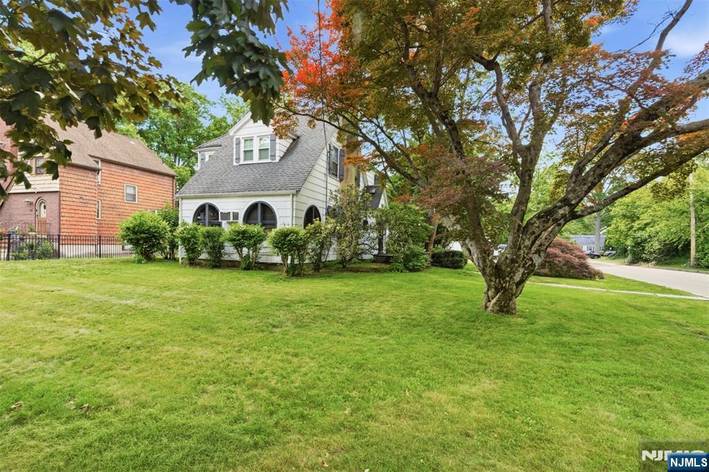 128 Meisel Avenue Springfield, NJ 07081 - Photo 6 of 22