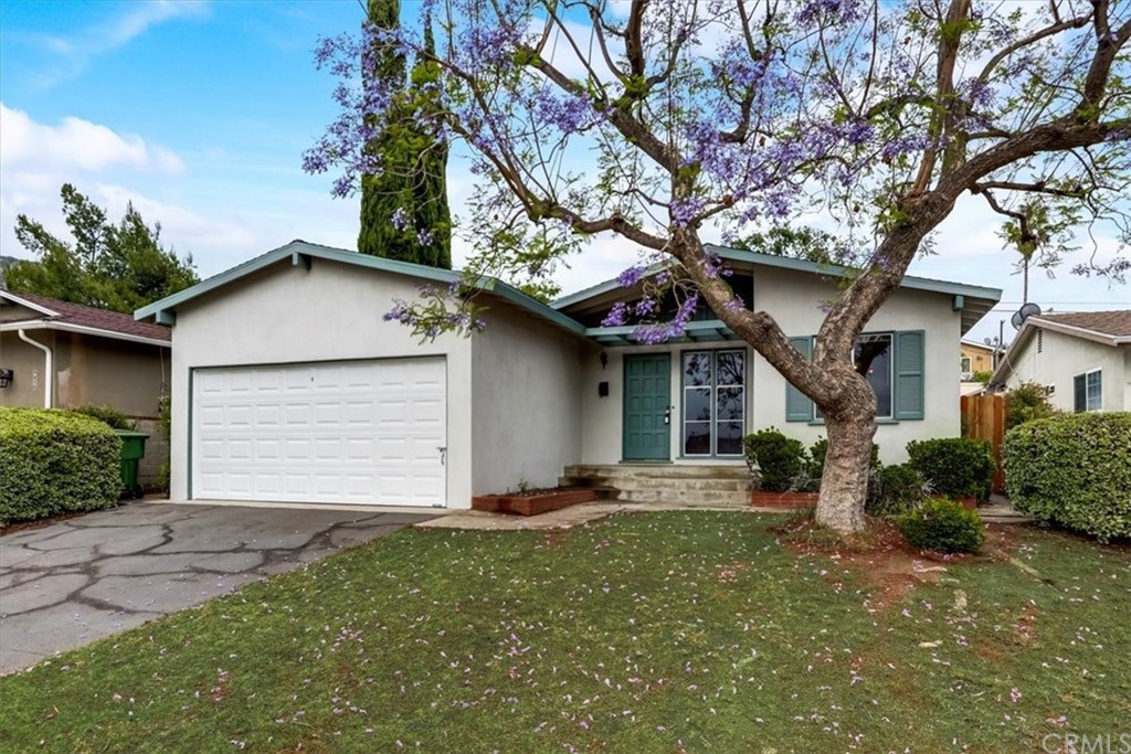 9846 Cabanas Avenue Tujunga, CA 91042 - Photo 2 of 38