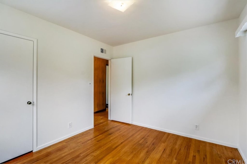 9846 Cabanas Avenue Tujunga, CA 91042 - Photo 25 of 38