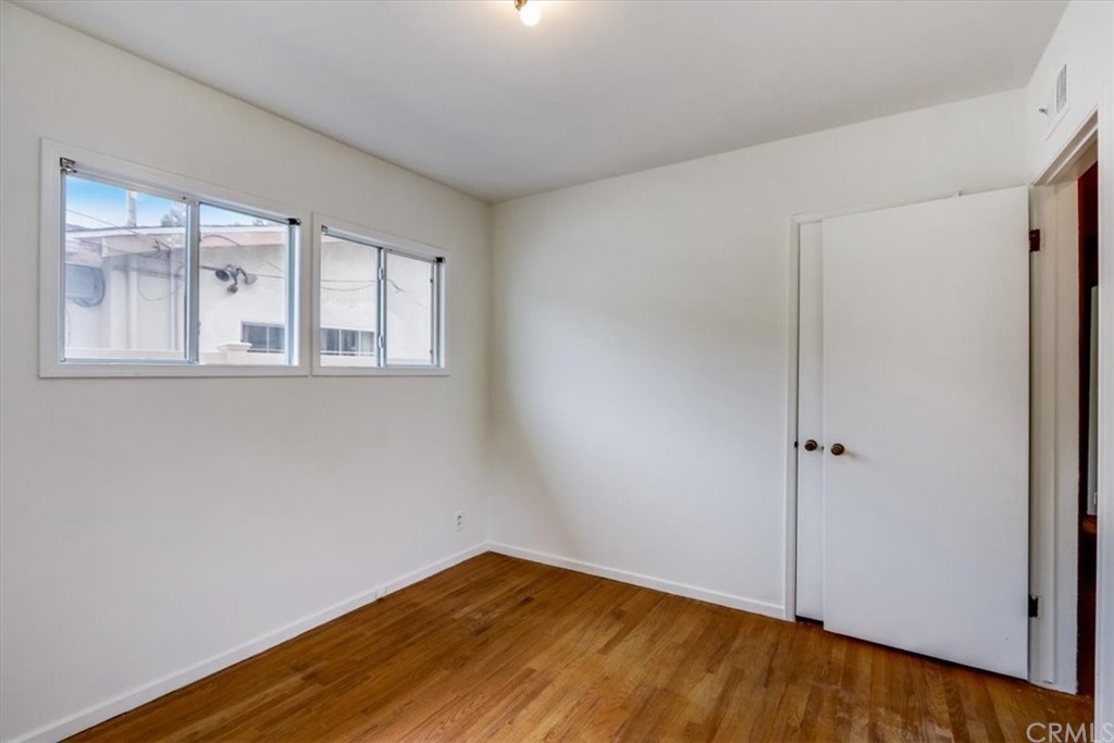 9846 Cabanas Avenue Tujunga, CA 91042 - Photo 29 of 38