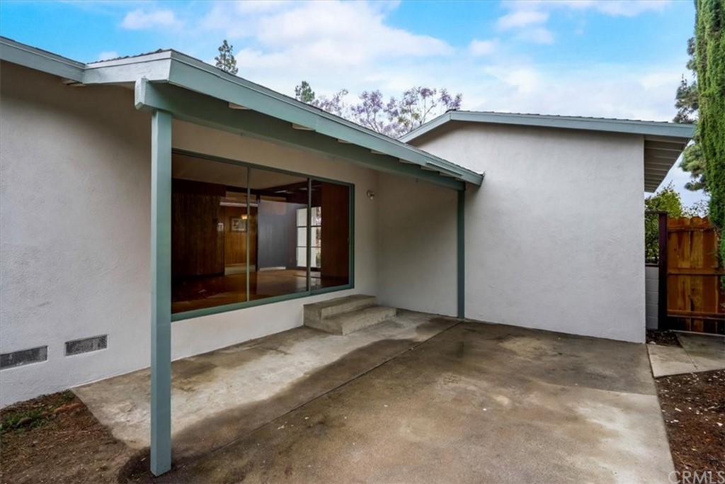 9846 Cabanas Avenue Tujunga, CA 91042 - Photo 32 of 38