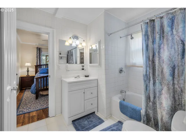 $320,000 | 312 North Canyon Boulevard, John Day, OR 97845