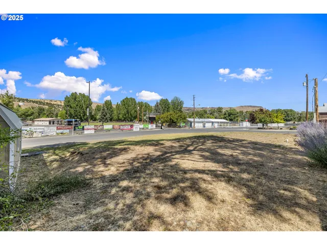 $320,000 | 312 North Canyon Boulevard, John Day, OR 97845