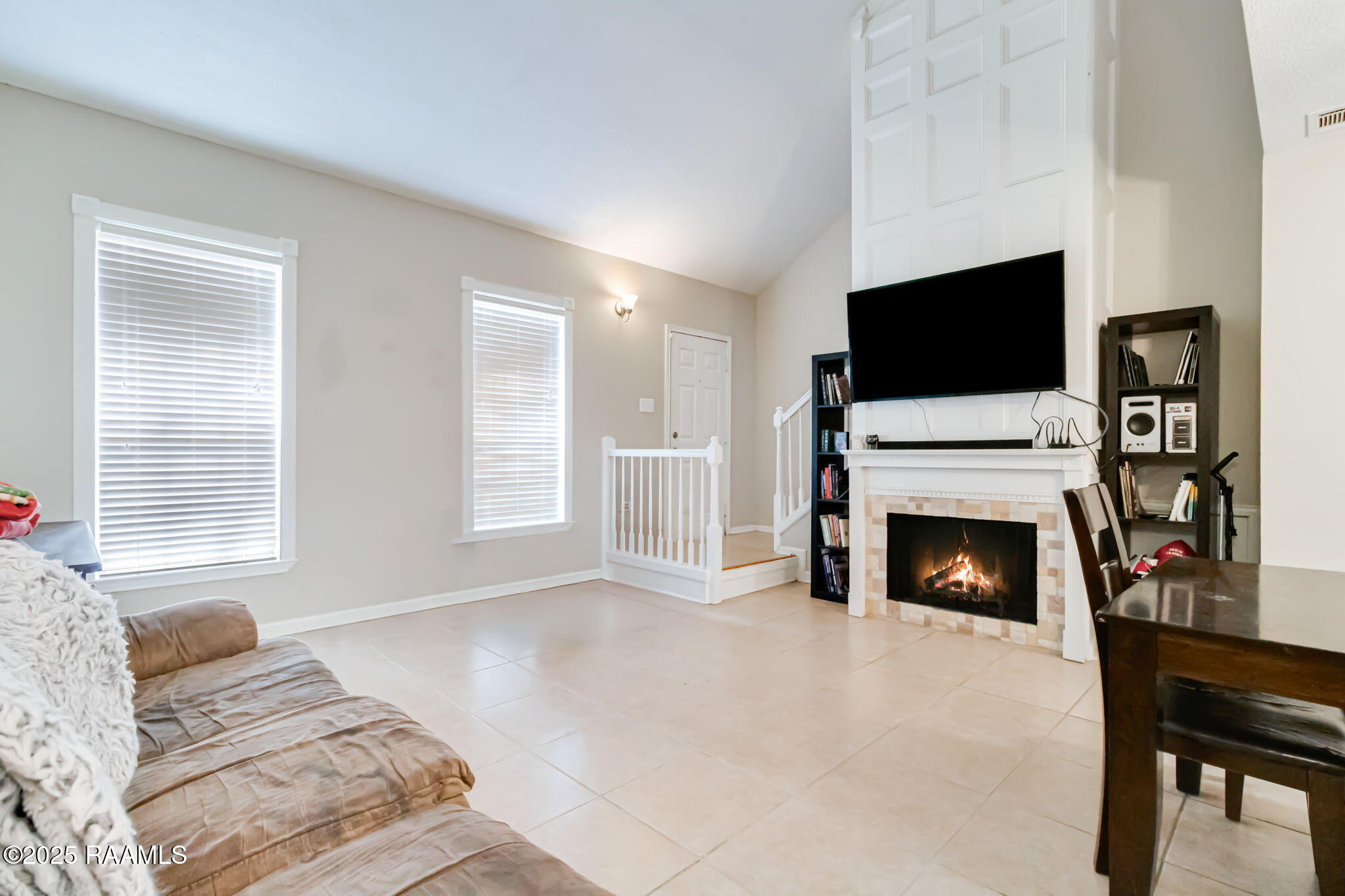 514 Cobblestone Road Lafayette, LA 70508 - Photo 3 of 16 9-web-or-mls-514 Cobblestone-8