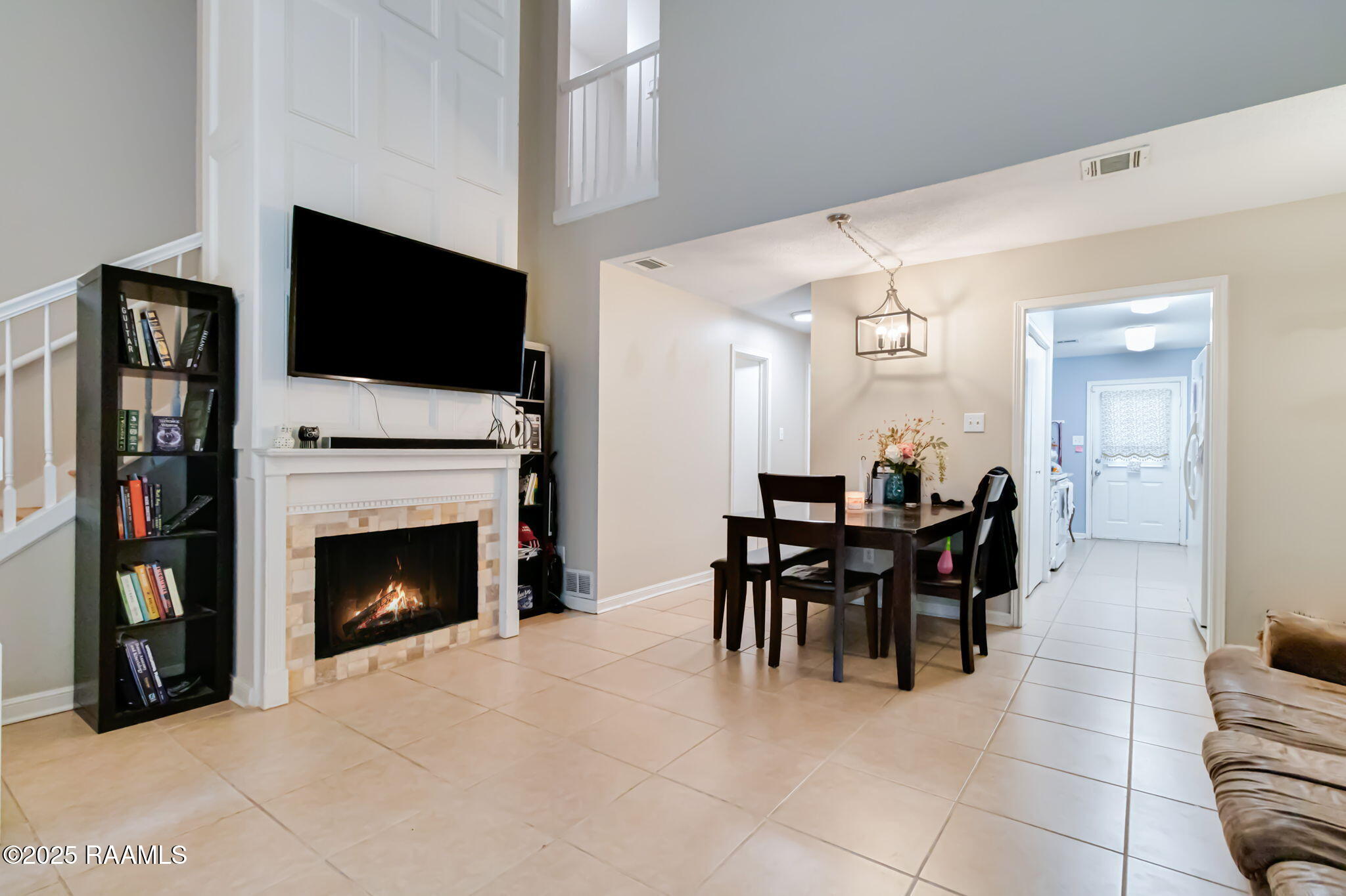 514 Cobblestone Road Lafayette, LA 70508 - Photo 4 of 16 10-web-or-mls-514 Cobblestone-9
