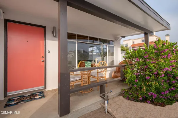 a house view with a outdoor space