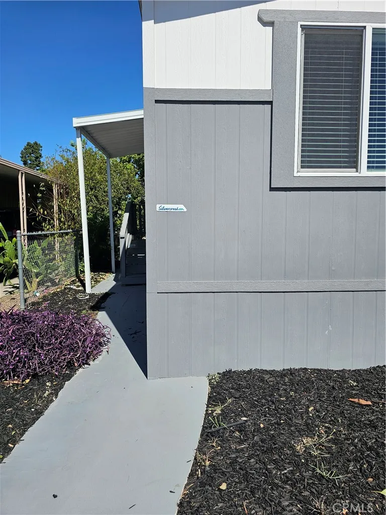 1560 Massachusetts Avenue, Unit 94 Riverside, CA 92507 - Photo 5 of 15