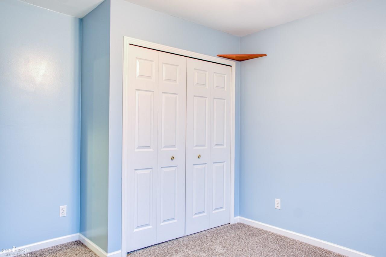 5685 South State Road Durand, MI 48429 - Photo 15 of 30 50027426-14.JPG
