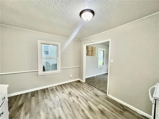 $134,000 | 10710 East 24th Street South, Independence, MO 64052