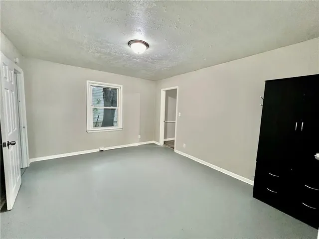 $134,000 | 10710 East 24th Street South, Independence, MO 64052