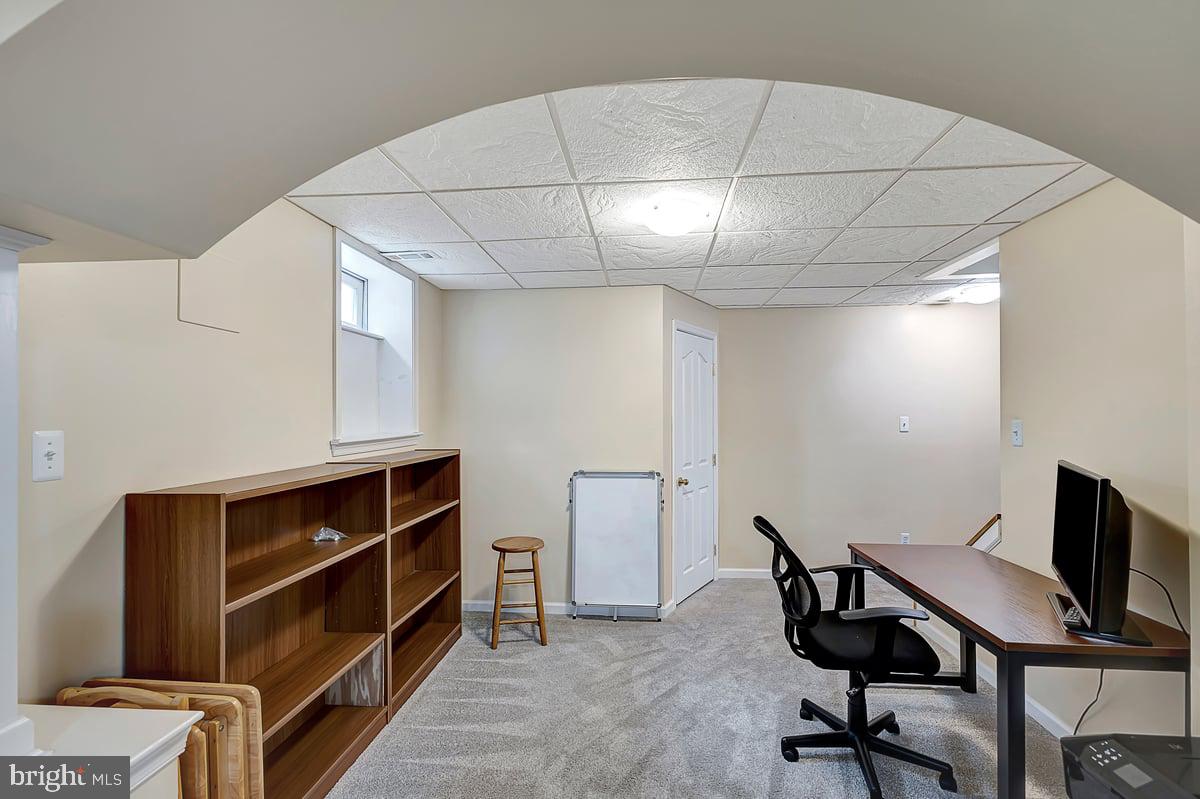 6304 Patuxent Quarter Road Hanover, MD 21076 - Photo 30 of 38