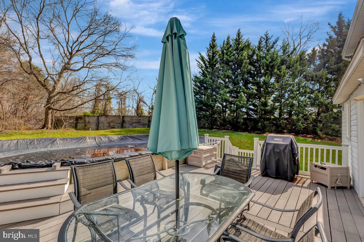 6304 Patuxent Quarter Road Hanover, MD 21076 - Photo 35 of 38