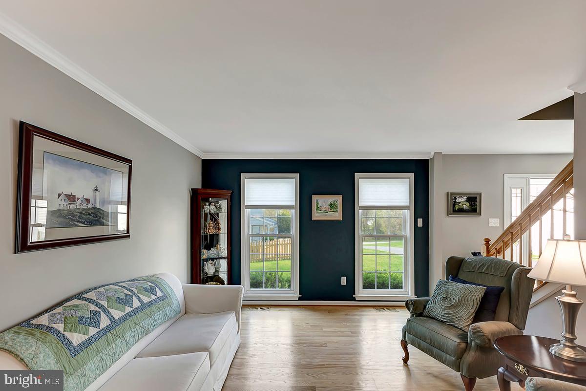 6304 Patuxent Quarter Road Hanover, MD 21076 - Photo 5 of 38