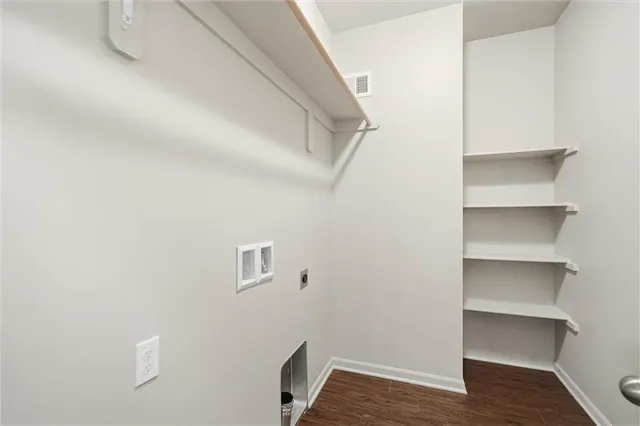 $354,900 | 31847 West 172nd Street, Gardner, KS 66030