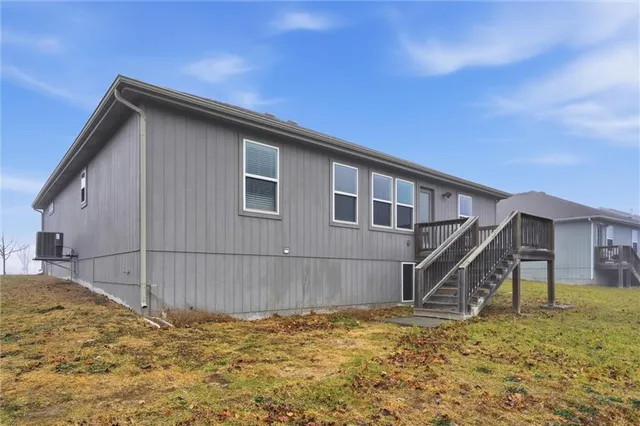 $354,900 | 31847 West 172nd Street, Gardner, KS 66030