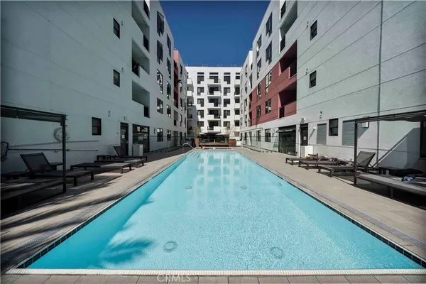 $2,900 | 1234 Wilshire Boulevard, Unit 517, Los Angeles, CA 90017