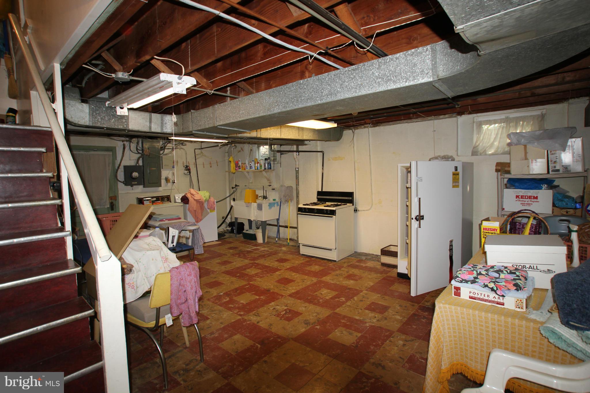 3511 Labyrinth Road Baltimore, MD 21215 - Photo 17 of 20 a view of a room with gym equipment