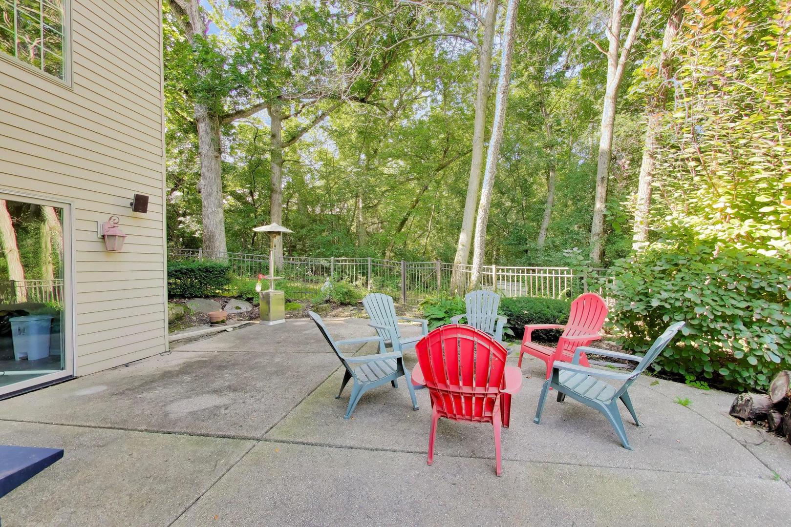3314 Cardinal Lane Spring Grove, IL 60071 - Photo 58 of 66 Gallery Image 58