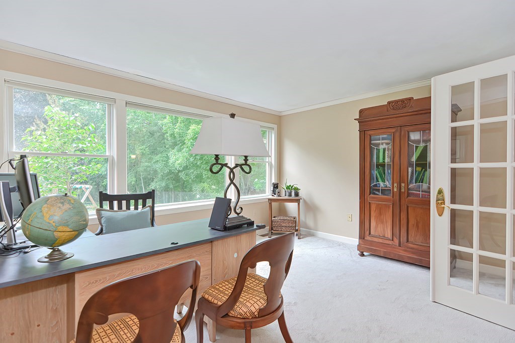9 Delaware Road Medfield, MA 02052 - Photo 7 of 42 Gallery Image 7