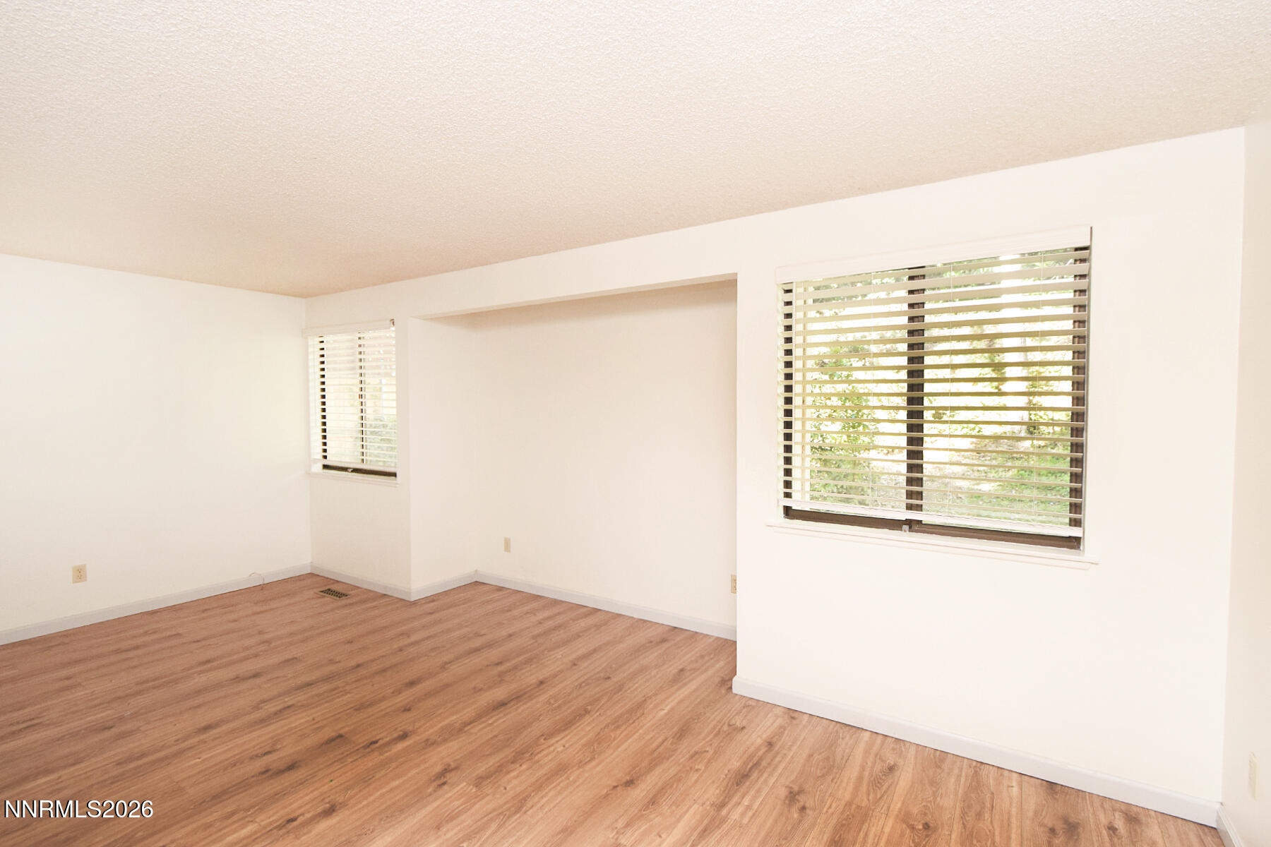 3575 Bluejay Court Reno, NV 89509 - Photo 11 of 31 a db master DSC_0304